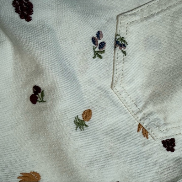 Reformation Cynthia Fruitloops embroidered jeans Vintage white size 23 cottage - Picture 5 of 13